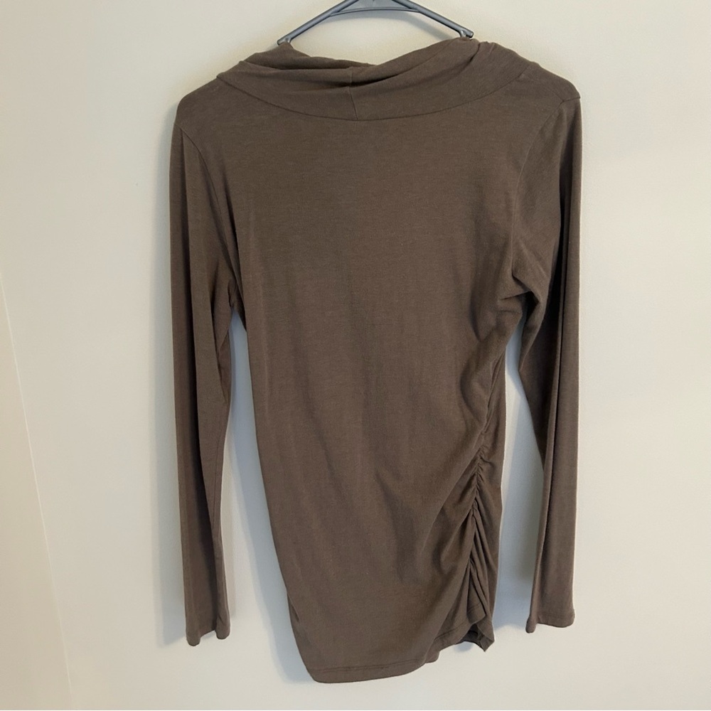Cabi Lola Tee Brown Olive Green Draped Cowl Neck Ruched Sides Long Sleeve Medium - Picture 6 of 6